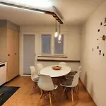 Apartment Heimelige 4 Zimmerwohnung Im Schoenen Val *