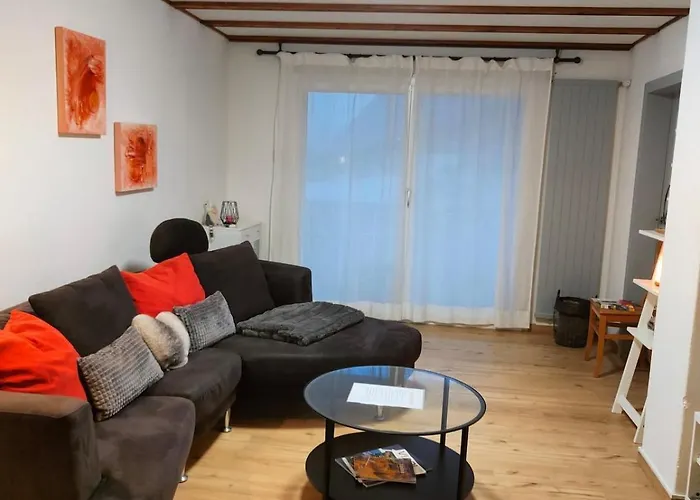 Heimelige 4 Zimmerwohnung Im Schoenen Val * 波斯基亚沃